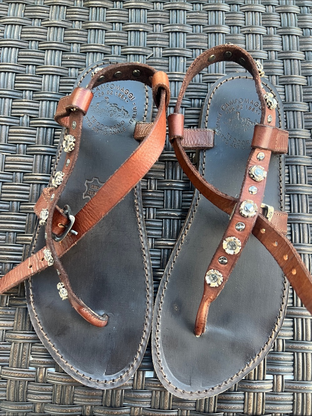 Campomaggi Brown Leather T-Strap Sandals with Crystal Studs